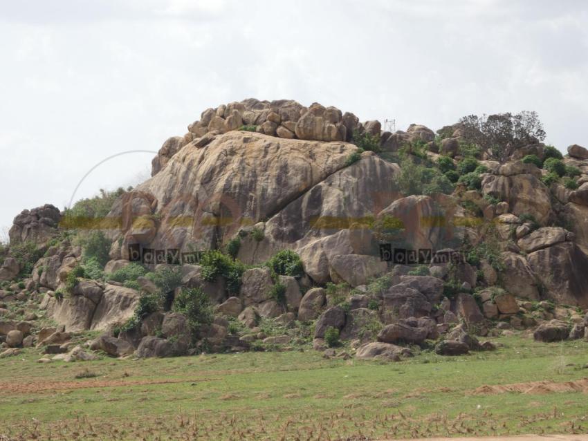 Karazonal_stone