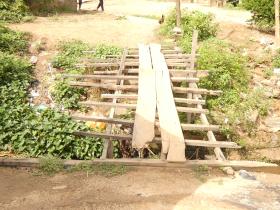 Floating_bridge