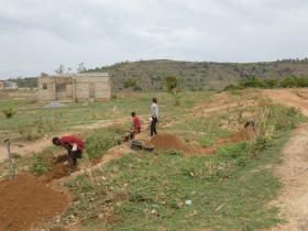 Kids_working