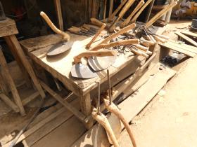 Local_farming_tools