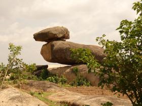 Pointed_stone