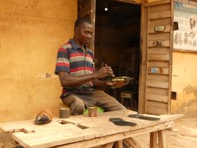 Shoe-Cobbler